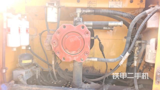 液压泵室(大件舱室) 液压泵室(大件舱室)