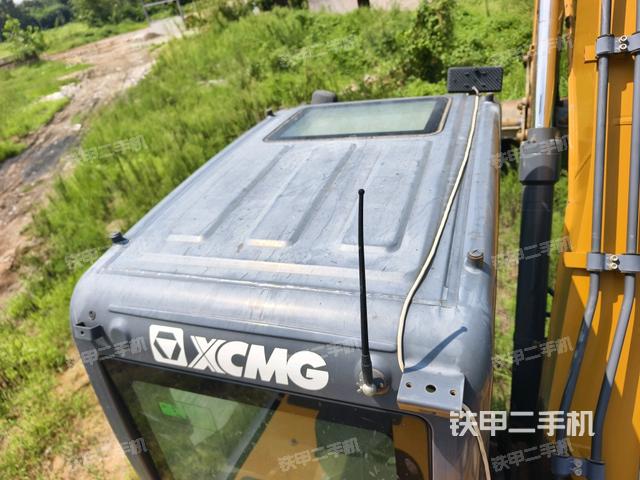 驾驶室顶部俯视(上车部件) 驾驶室顶部俯视(上车部件)