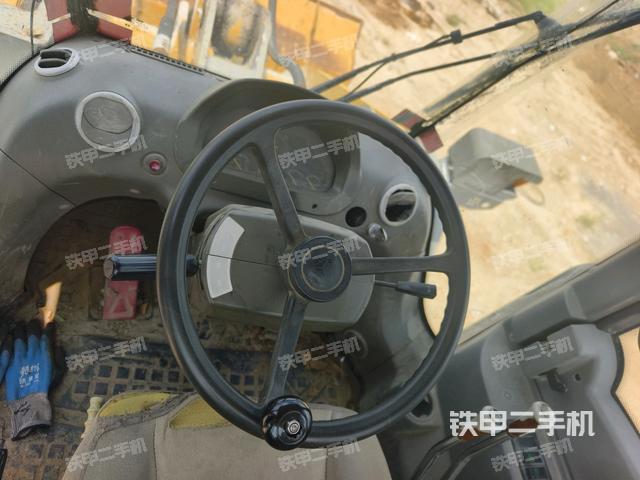 儀表盤（駕駛室部分）