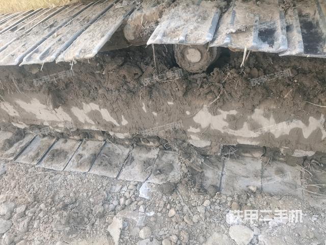 左侧行走马达盖板(行走机构) 左侧行走马达盖板(行走机构)