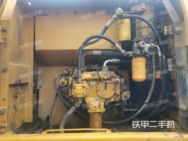 液压泵斜45 右(大件舱室) 液压泵斜45 右(大件舱室)