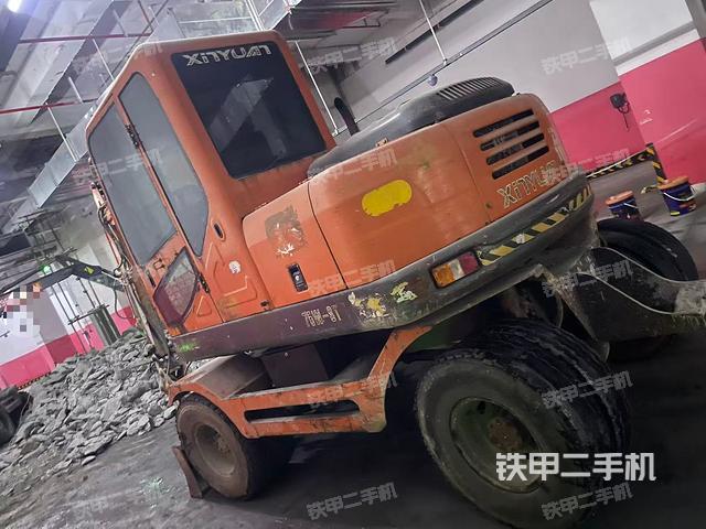 整机右后45°(整机外观) 整机右后45°(整机外观)