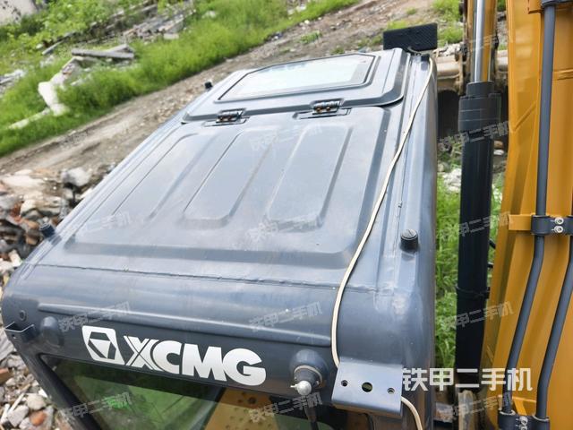 驾驶室顶部俯视(上车部件) 驾驶室顶部俯视(上车部件)