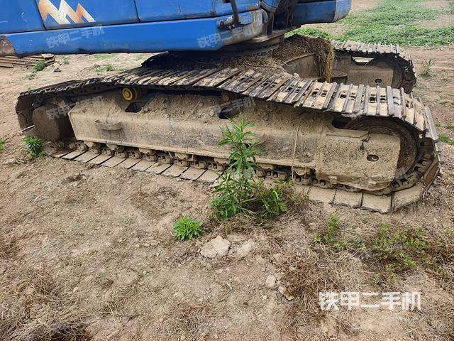 左导向轮(行走机构) 左导向轮(行走机构)