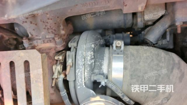 增压器特写(上车部件) 增压器特写(上车部件)