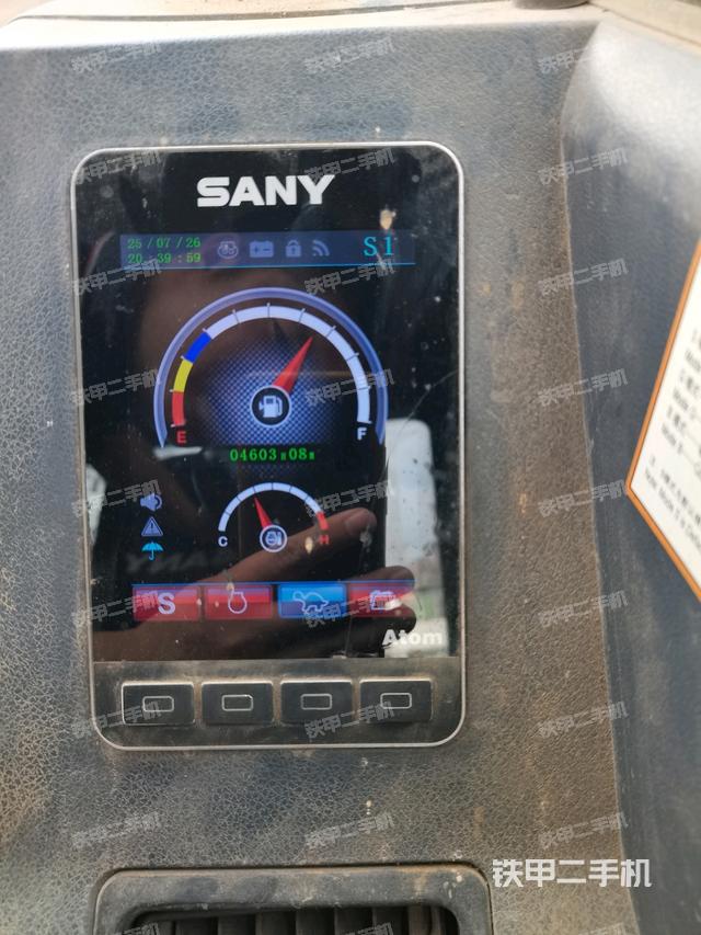 小时表(驾驶室部分) 小时表(驾驶室部分)