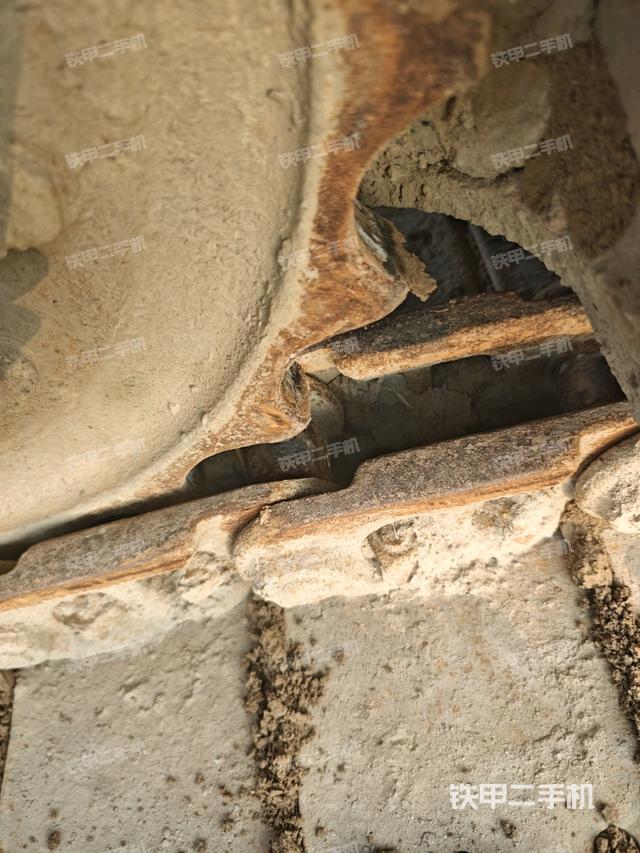 左驱动轮（行走机构）