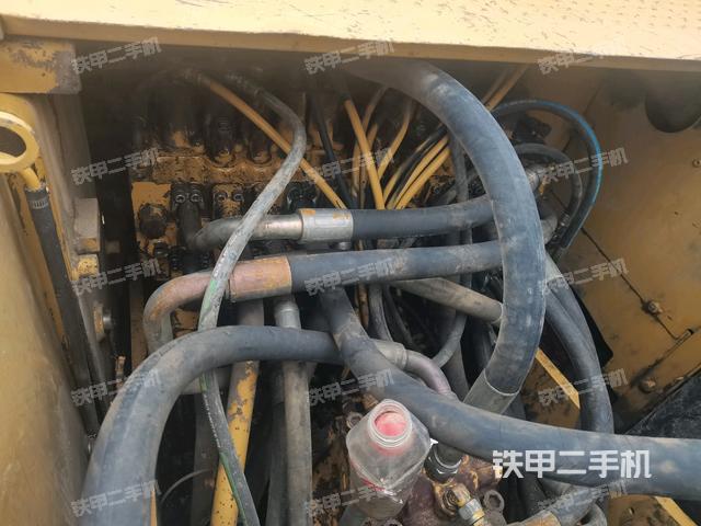 分配阀(上车部件) 分配阀(上车部件)