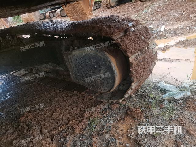 右侧行走马达盖板(行走机构) 右侧行走马达盖板(行走机构)