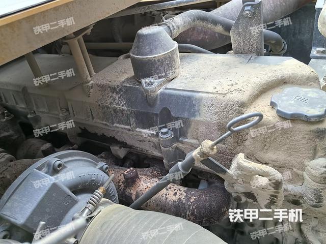 發(fā)動(dòng)機(jī)整體俯視(整機(jī)外觀) 發(fā)動(dòng)機(jī)整體俯視(整機(jī)外觀)