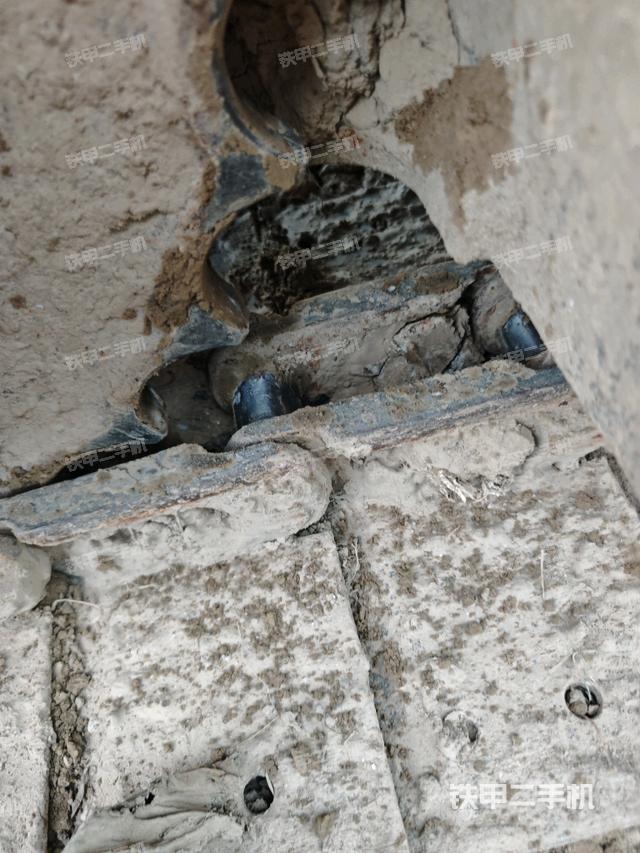 右侧履带整体 （行走机构）