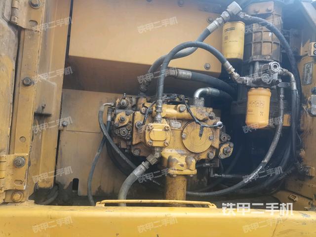 液压泵斜45 左(大件舱室) 液压泵斜45 左(大件舱室)