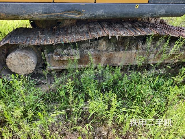 左侧履带整体 (行走机构) 左侧履带整体 (行走机构)