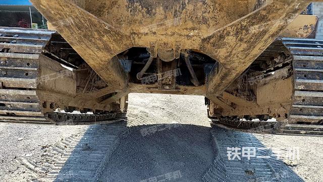 左导向轮(行走机构) 左导向轮(行走机构)