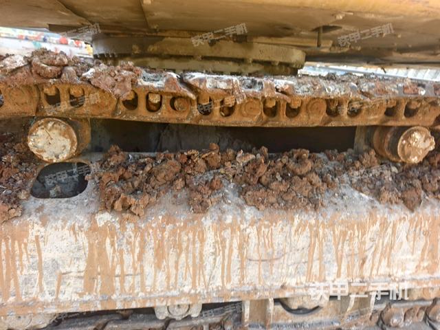 右侧履带整体（行走机构）