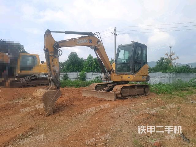 徐工XE60D挖掘机