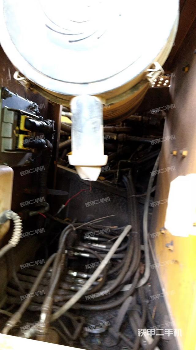 液压泵斜45 左(大件舱室) 液压泵斜45 左(大件舱室)