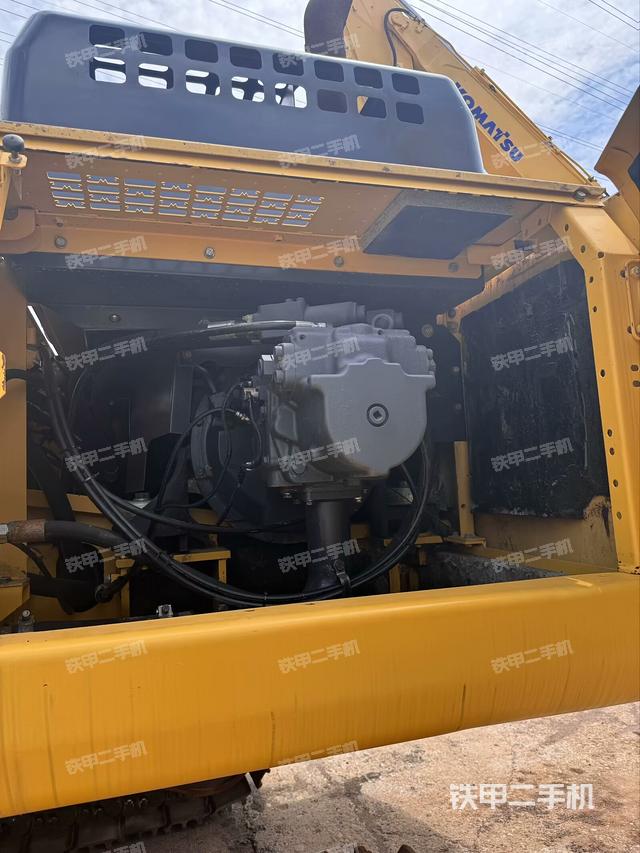 液压泵室（大件舱室）