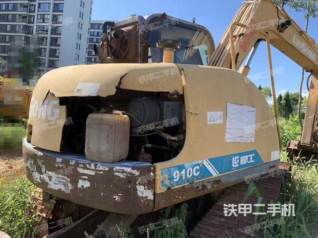 整机右后45°(整机外观) 整机右后45°(整机外观)