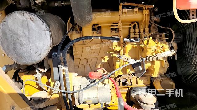 发动机室(上车部件) 发动机室(上车部件)