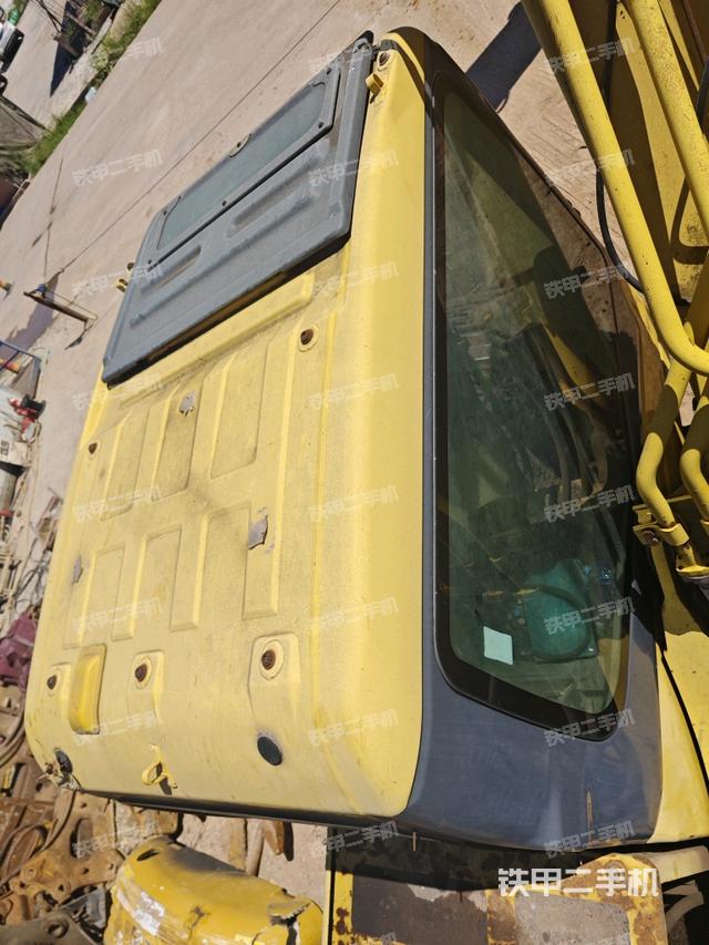 驾驶室顶部俯视（上车部件）