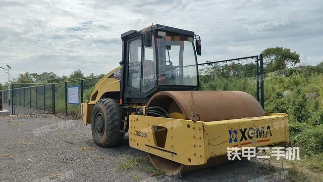 厦工XG626MH压路机