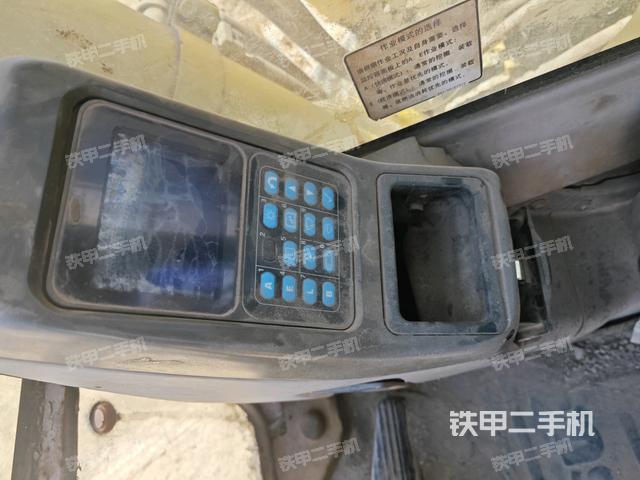 显示屏 （驾驶室部分）