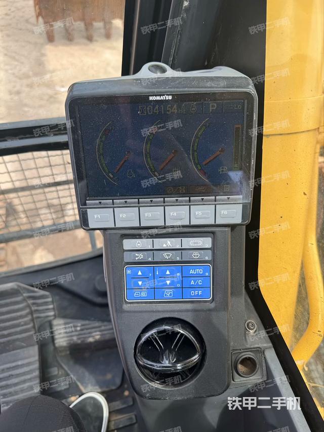 显示屏 （驾驶室部分）