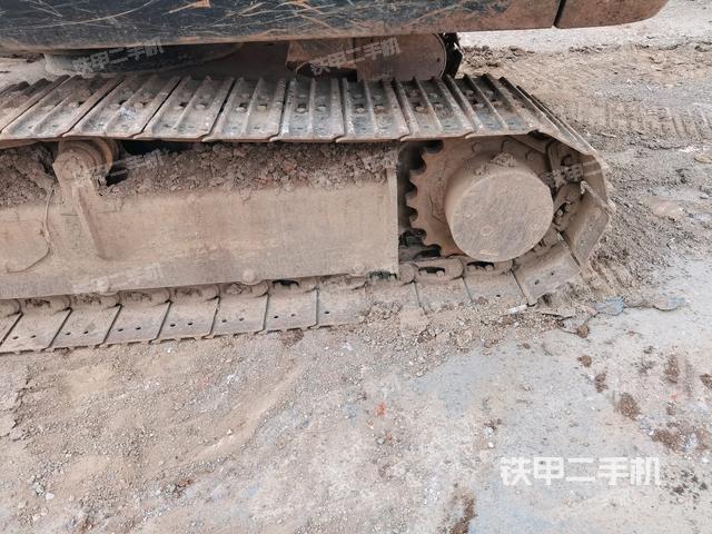 左驱动轮(行走机构) 左驱动轮(行走机构)