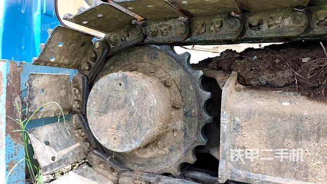 左侧履带整体 （行走机构）