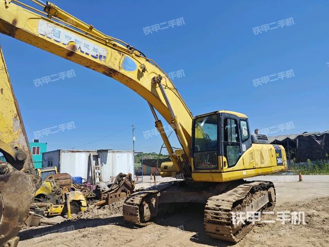 小松PC300-7挖掘机
