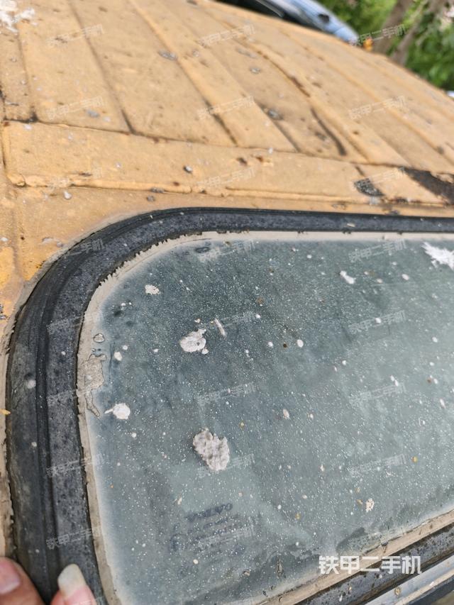 顶棚整体（驾驶室部分）