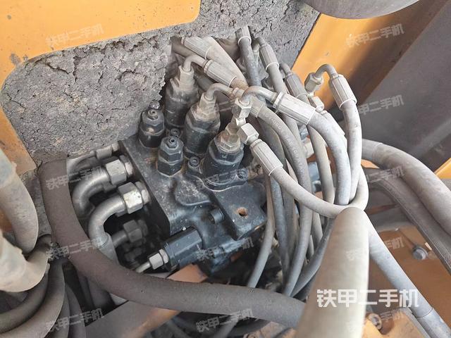 分配阀(上车部件) 分配阀(上车部件)