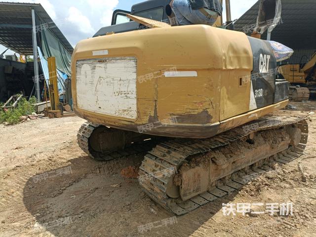 整机右后45°(整机外观) 整机右后45°(整机外观)