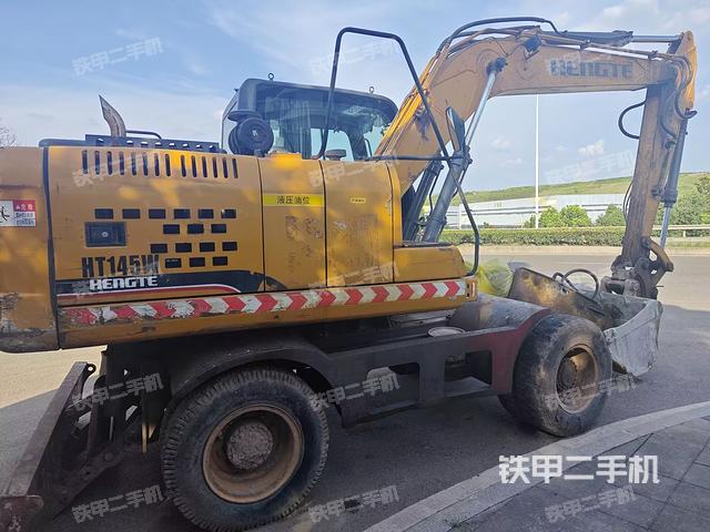 右后45(整机外观) 右后45(整机外观)