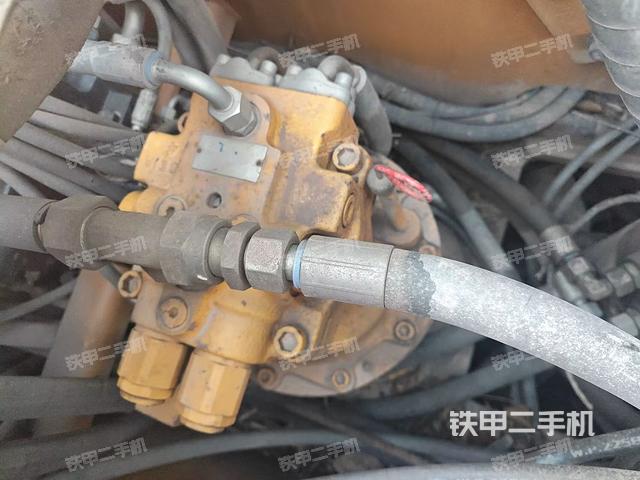 回转马达(上车部件) 回转马达(上车部件)