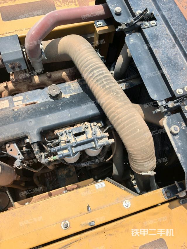 氣門室蓋螺絲特寫（上車部件）