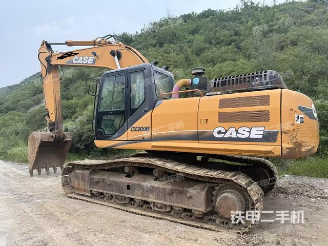 凯斯CX300B挖掘机