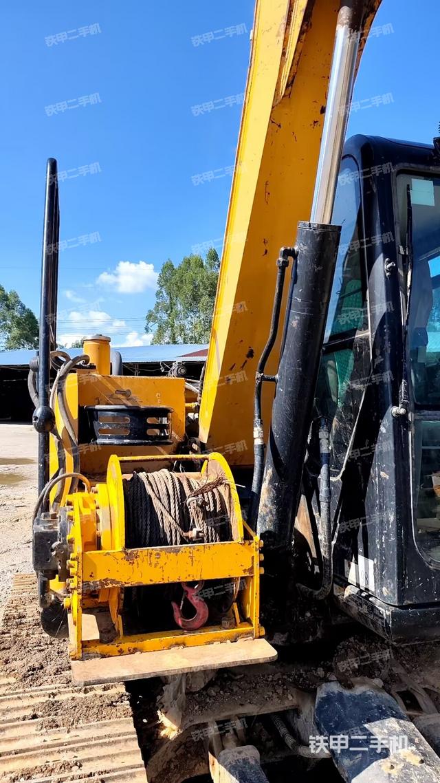 大臂整體?右側(cè)（工作和回轉(zhuǎn)裝置）