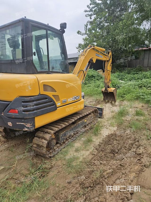 整机右后45°(整机外观) 整机右后45°(整机外观)