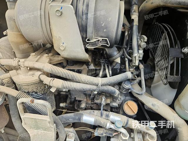 发动机整体俯视(整机外观) 发动机整体俯视(整机外观)