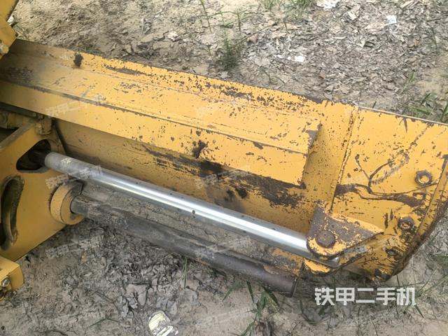 工作装置3（工作装置）