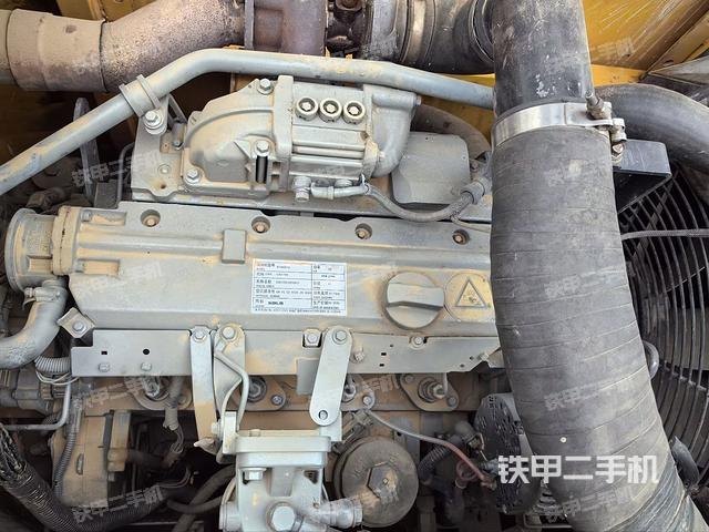 发动机整体俯视（整机外观）