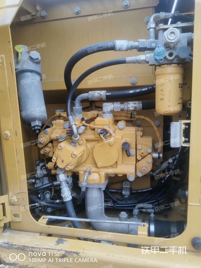 液压泵室(大件舱室) 液压泵室(大件舱室)