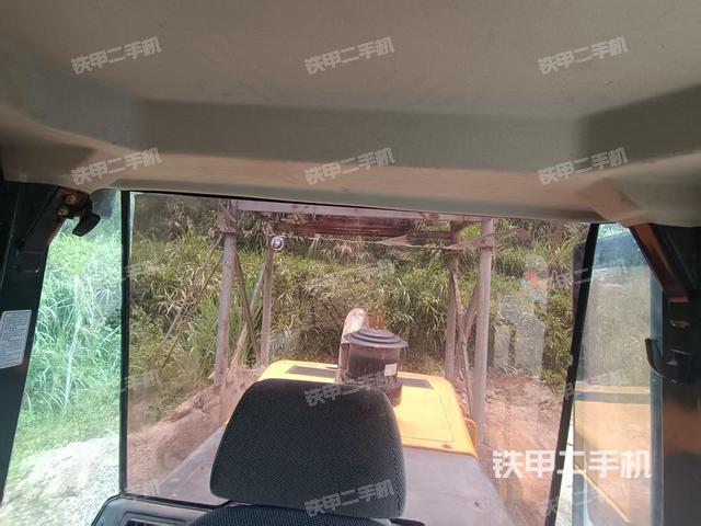 驾驶室操作台（整机外观及大件）