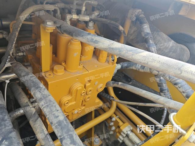 分配閥（上車部件）