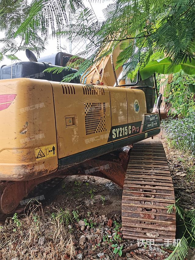 整機右后45°(整機外觀) 整機右后45°(整機外觀)