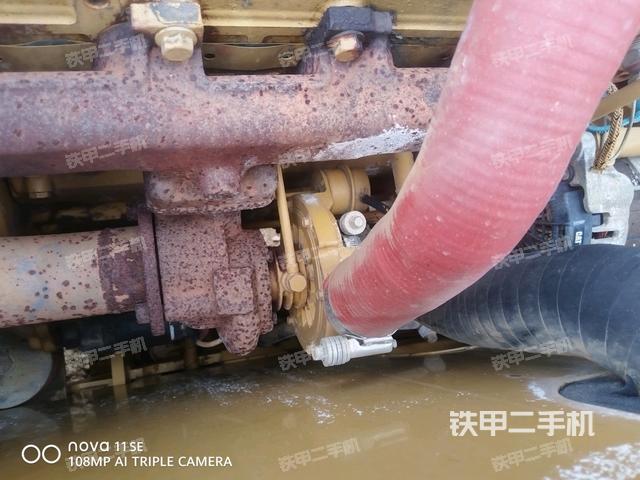 增压器特写(上车部件) 增压器特写(上车部件)