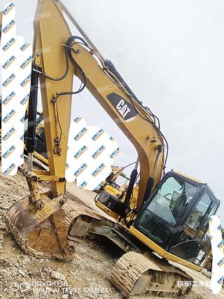 卡特彼勒CAT®313D2 GC 小型液压挖掘机实拍图片