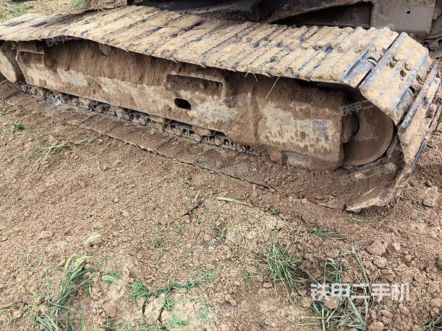 单侧履带整体（整机外观）